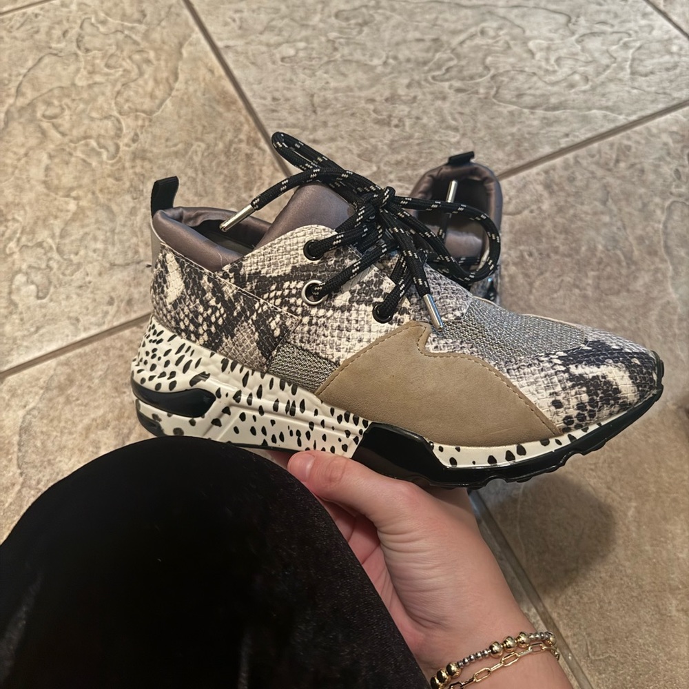 Steve Madden snakeskin sneakers—never worn
